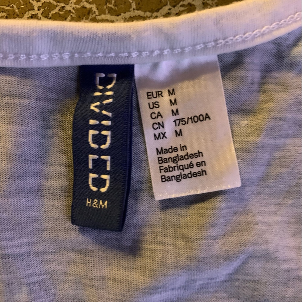 Divided Tank Top - Picture 2 of 3